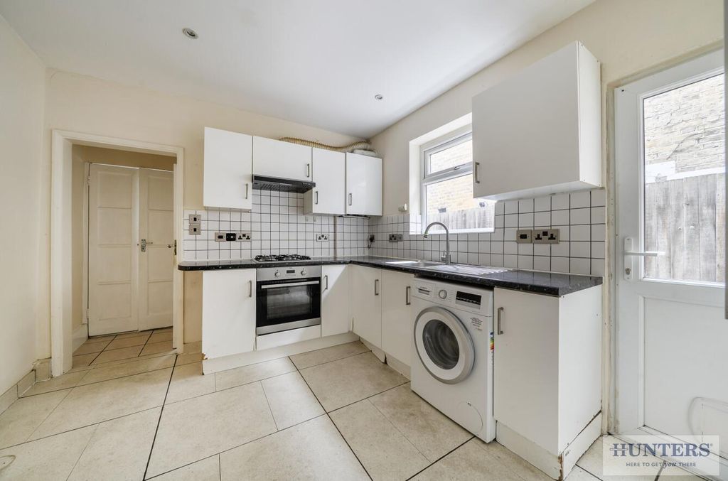 Property photo 3 of 23 B88F291c-d92c-4c2F-Ae66-4F0c27A9Eef8.Jpg