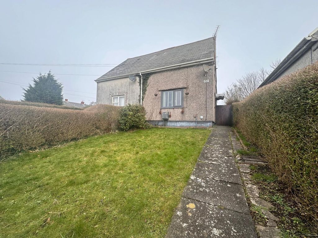 Property photo 1 of 6