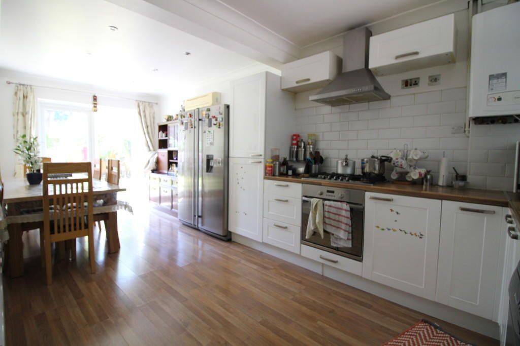Property photo 2 of 10 Photo 8