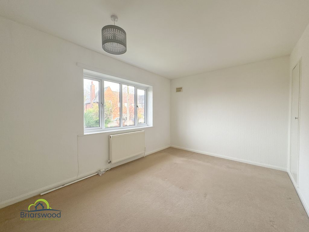 Property photo 3 of 8 Gallery