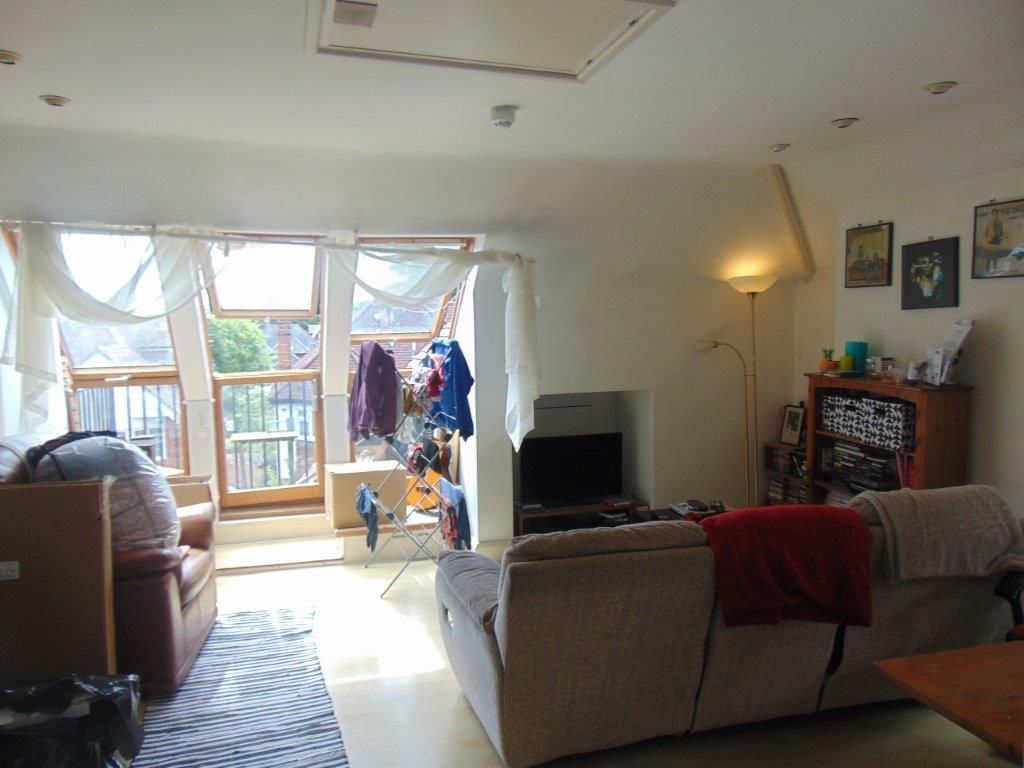 Property photo 3 of 6