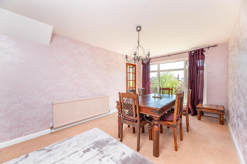 Additional image 7 of 4 bed property for saleSt. Davids Road, Otley LS21