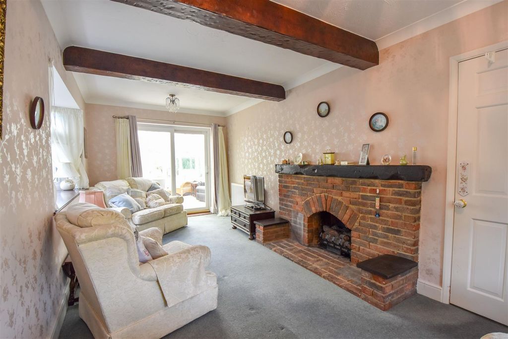 Additional image 7 of 3 bed detached house for saleFrog Street, Kelvedon Hatch, Brentwood CM15
