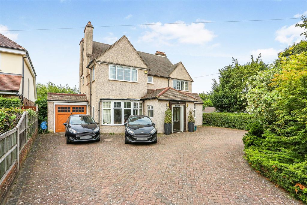 Property photo 1 of 39 1513270209 - 1.Jpg