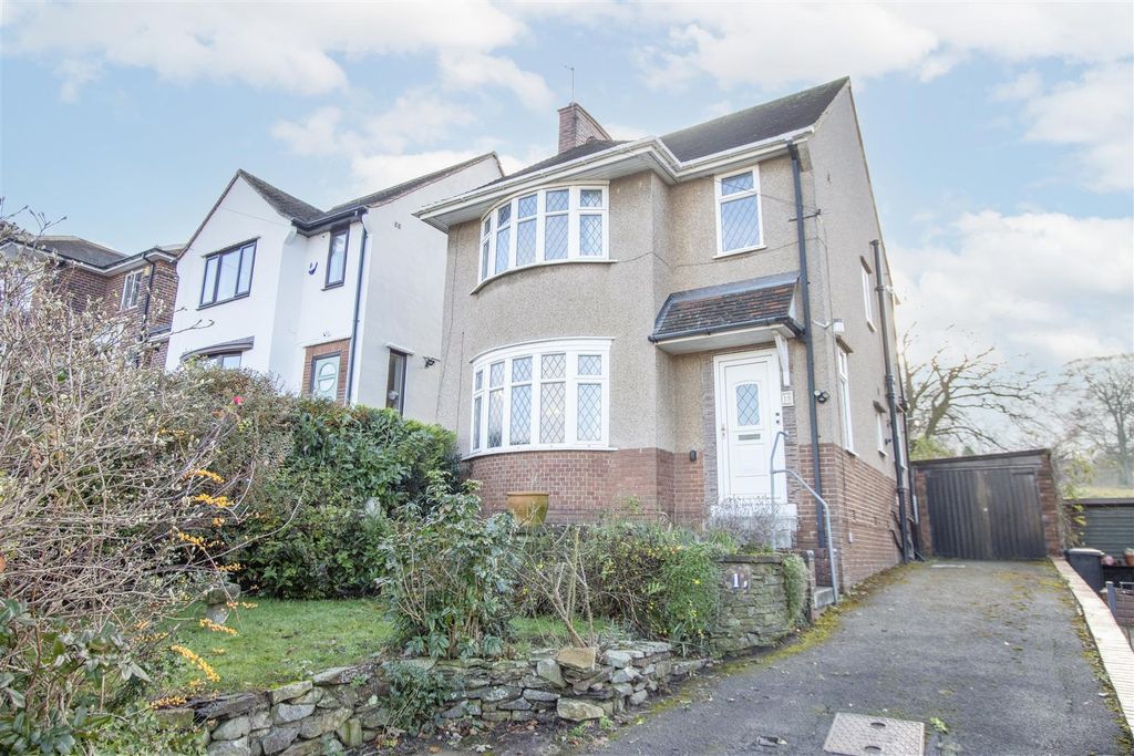 Property photo 1 of 20 Front