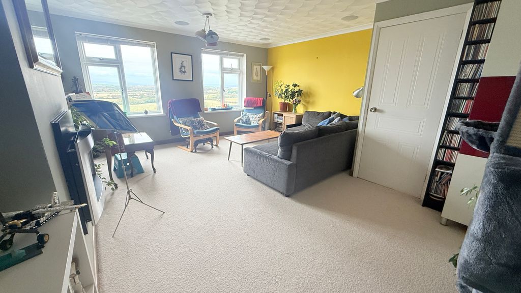 Property photo 3 of 59 Img_E6455