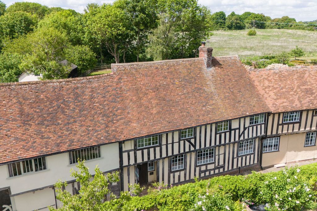 Property photo 1 of 26