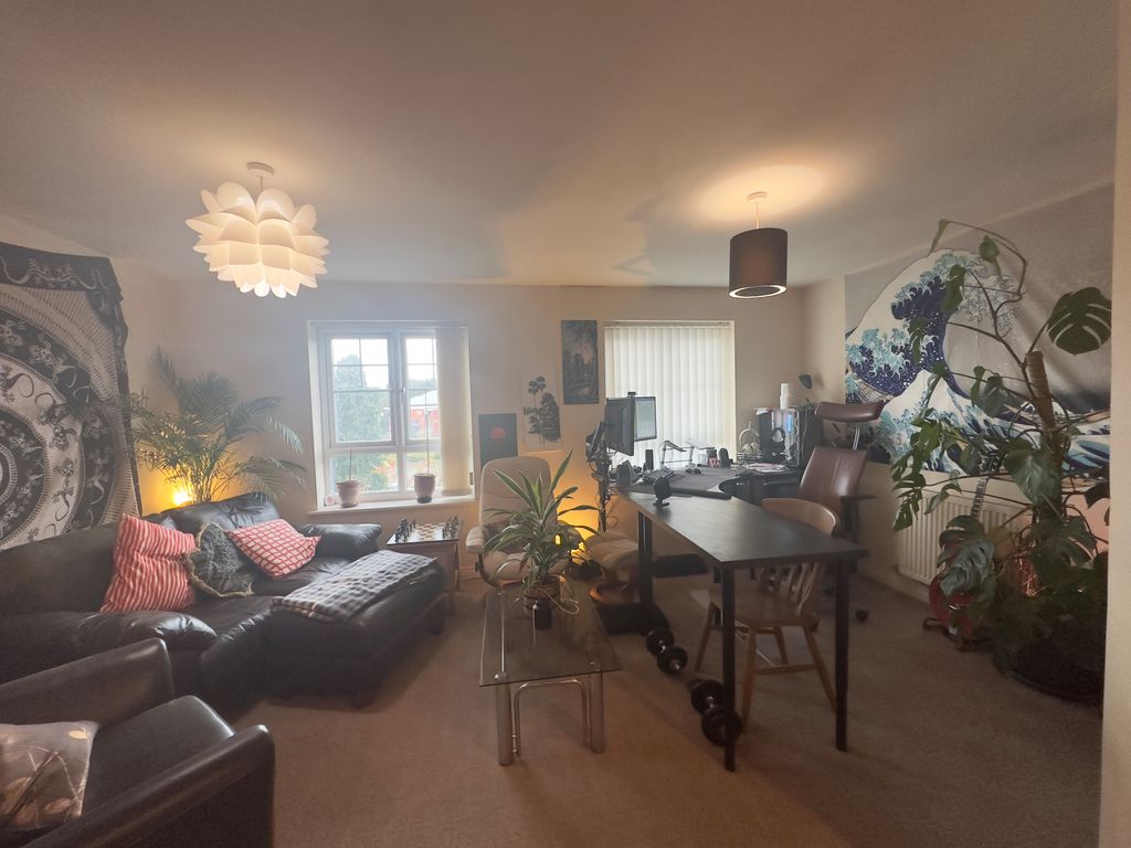 Property photo 3 of 7