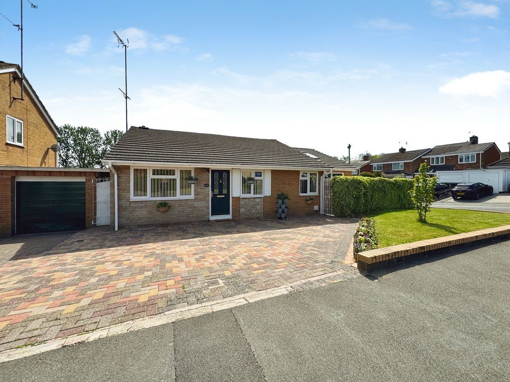 Property photo 2 of 25