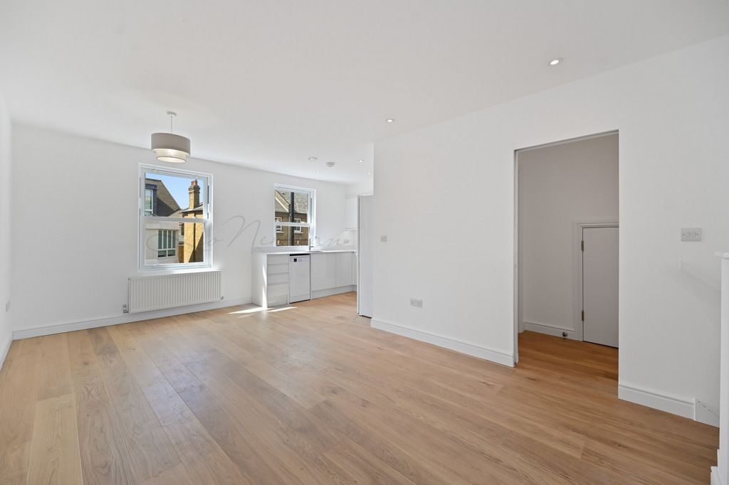 Property photo 2 of 10 Jpg