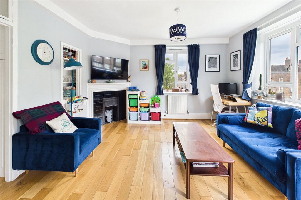 Property photo 2 of 14 Picture No. 05