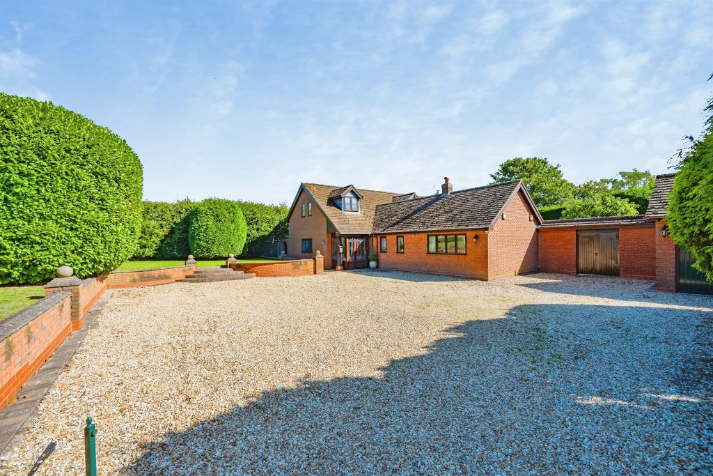 Property photo 1 of 27