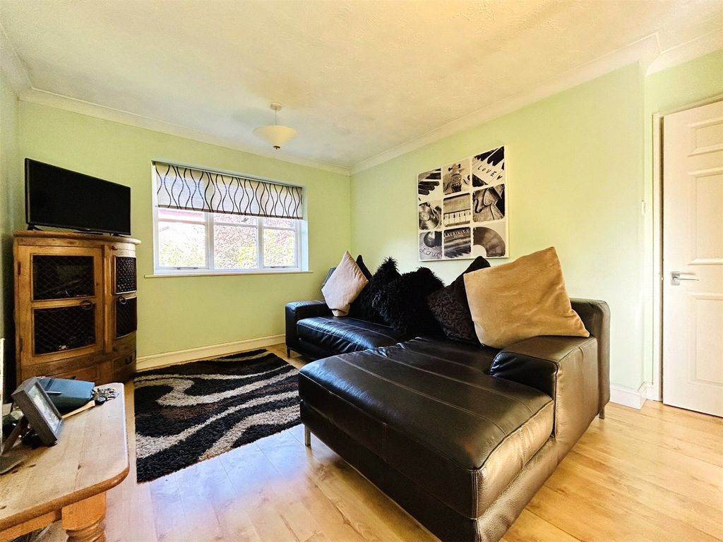 Property photo 2 of 5 Picture No. 02