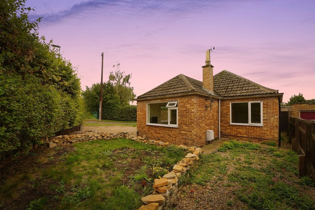 Property photo 1 of 16 Front
