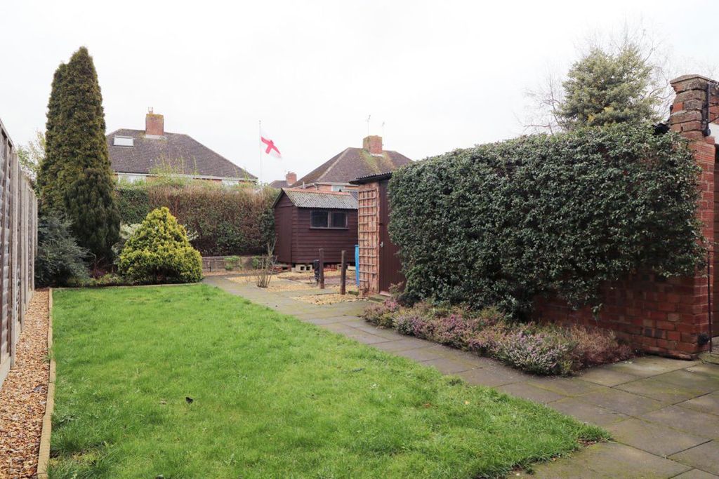 Additional image 11 of 3 bed semi-detached house to rentDinedor Avenue, Hereford. Herefordshire HR2