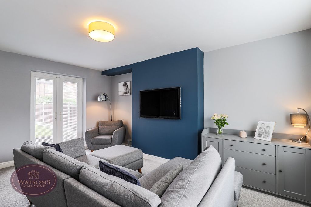 Property photo 3 of 24