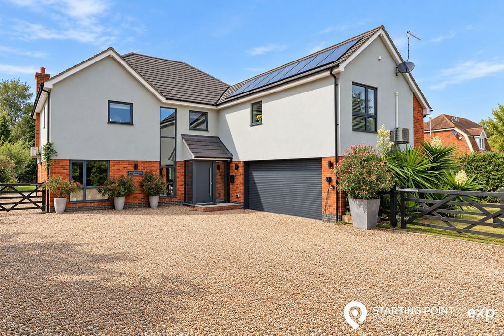 Property photo 1 of 61