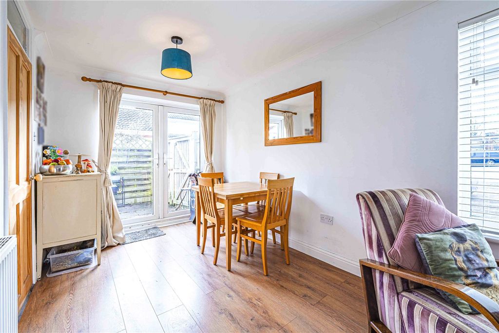 Property photo 3 of 11 Picture No. 11