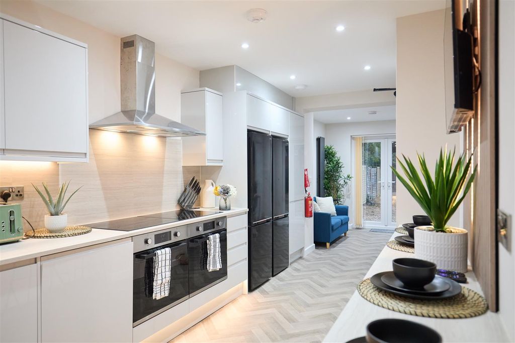 Property photo 2 of 16 Img_2839.Jpg