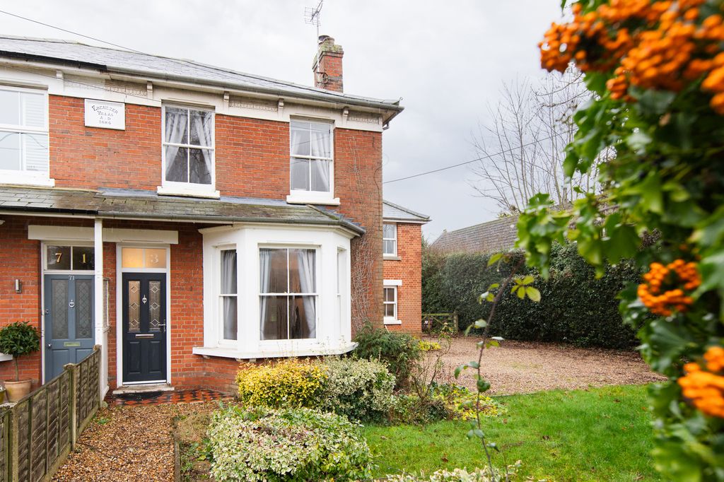 Property photo 1 of 20