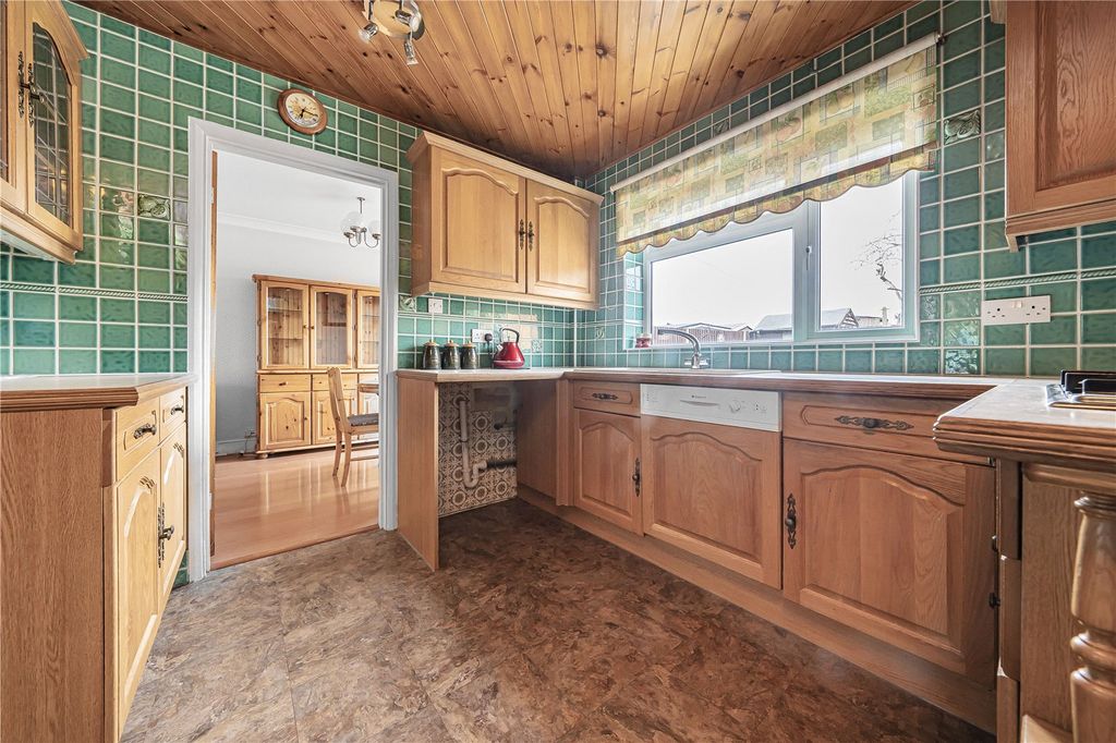 Property photo 3 of 12 Picture No. 03