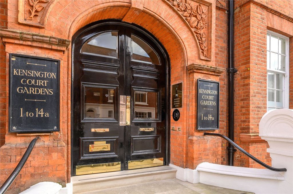 Property photo 2 of 21 Picture No. 47