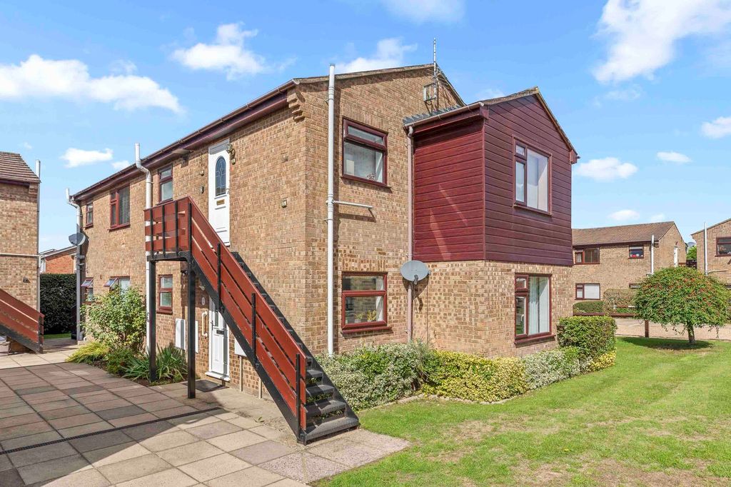 Property photo 1 of 15