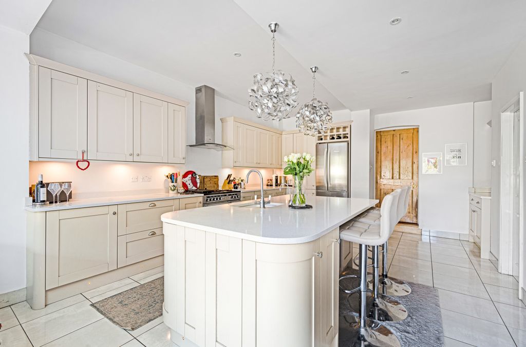 Property photo 2 of 21 1026501 (5).Jpg