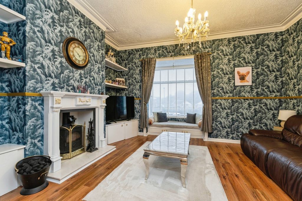 Property photo 2 of 19 Pbox-Img.Jpg