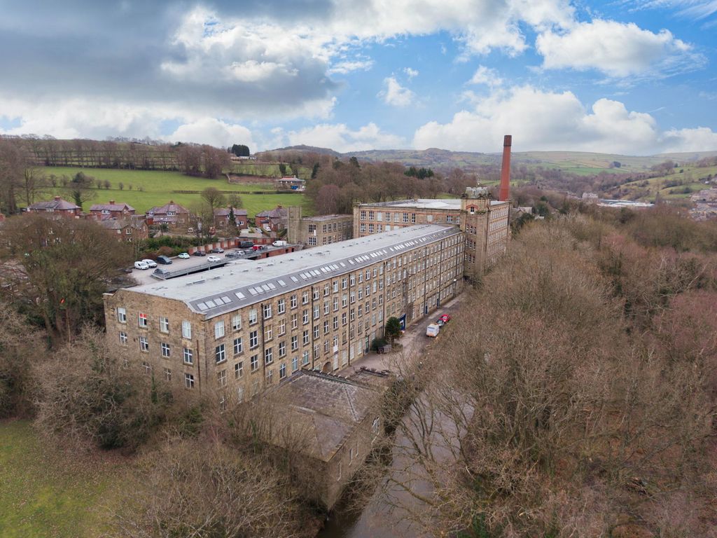 Property photo 2 of 30