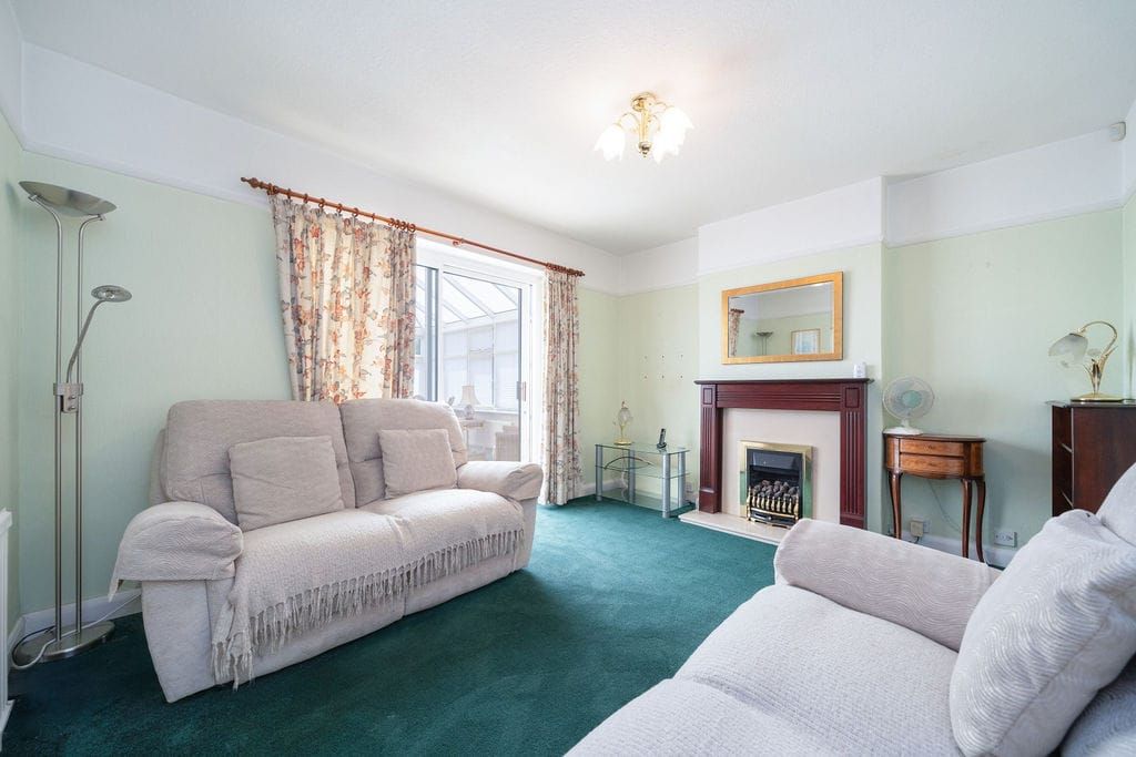 Property photo 3 of 18