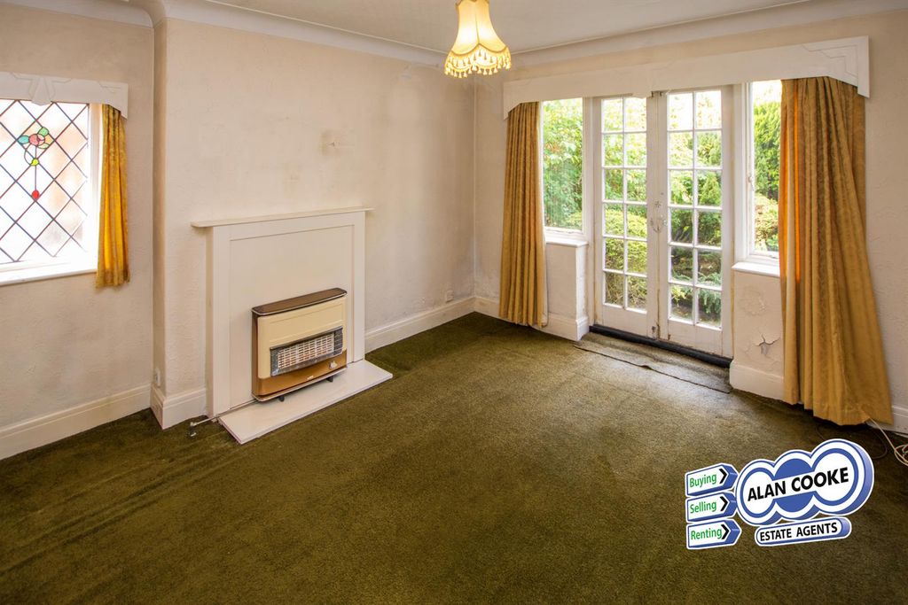 Property photo 2 of 15 Dining Room