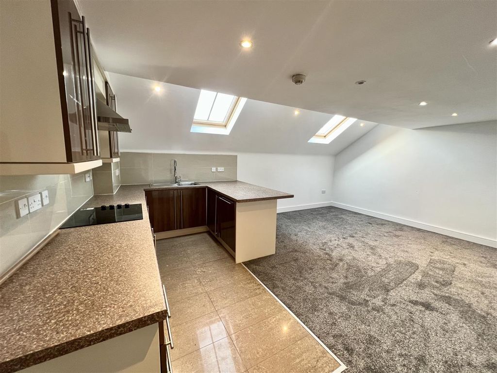 Property photo 2 of 11 Img_3995.Jpg