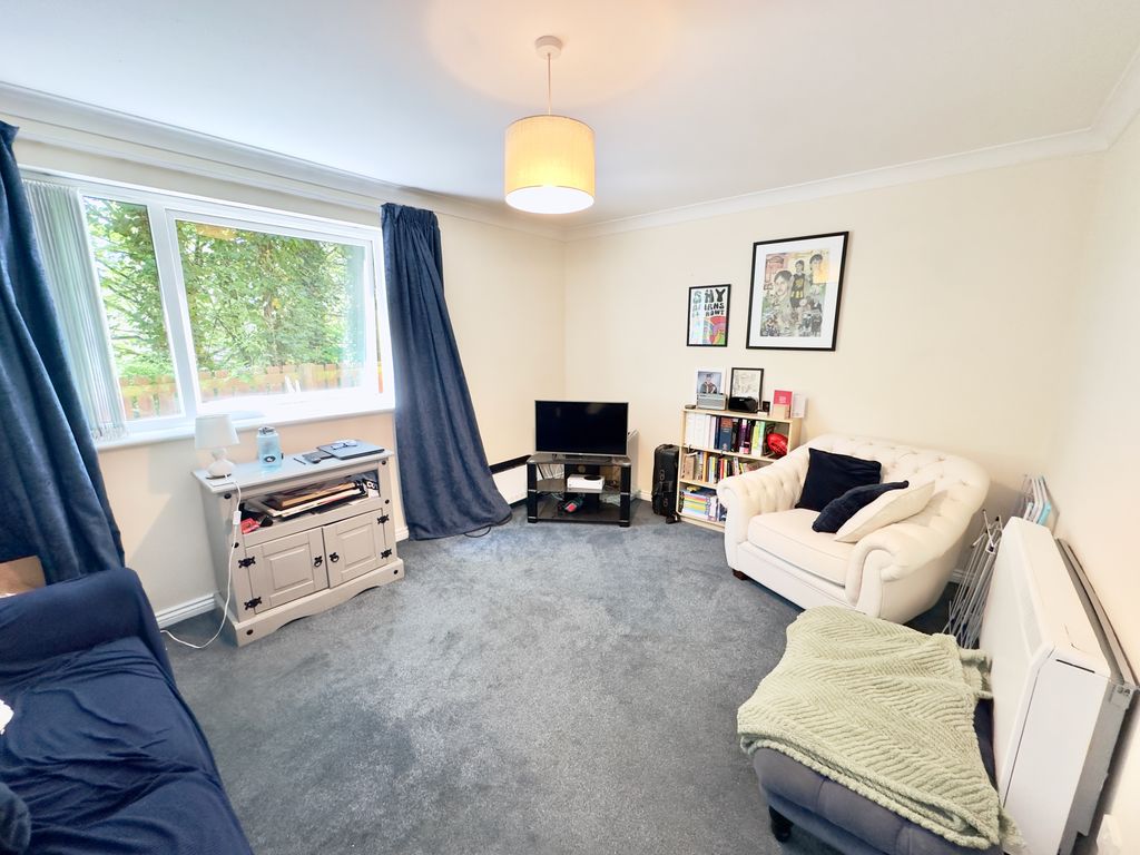 Property photo 2 of 22