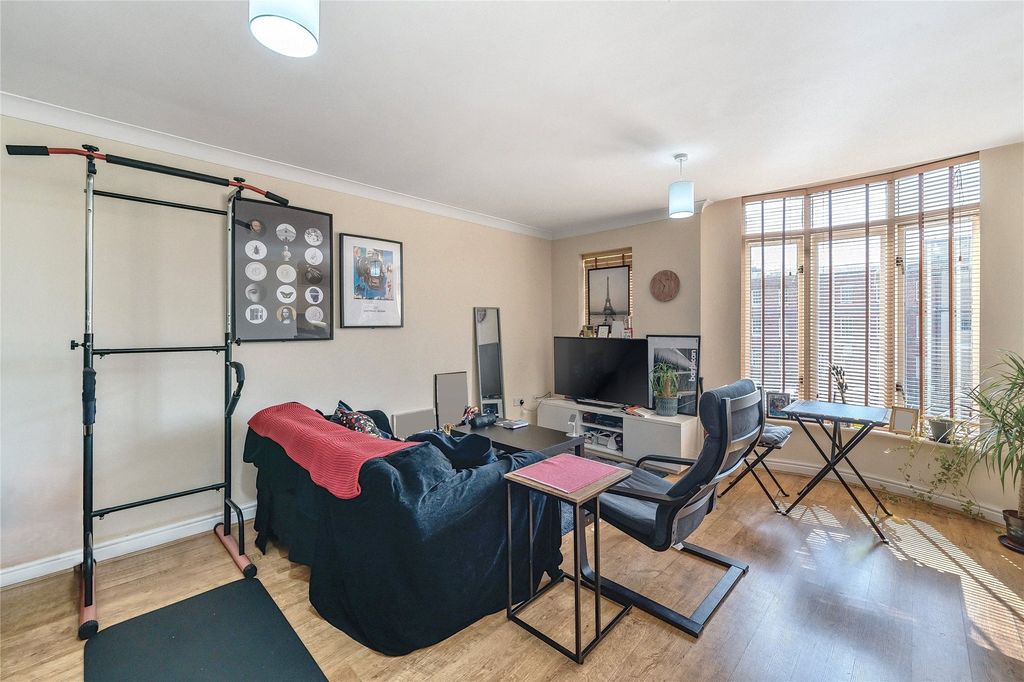 Property photo 2 of 14 Picture No. 09