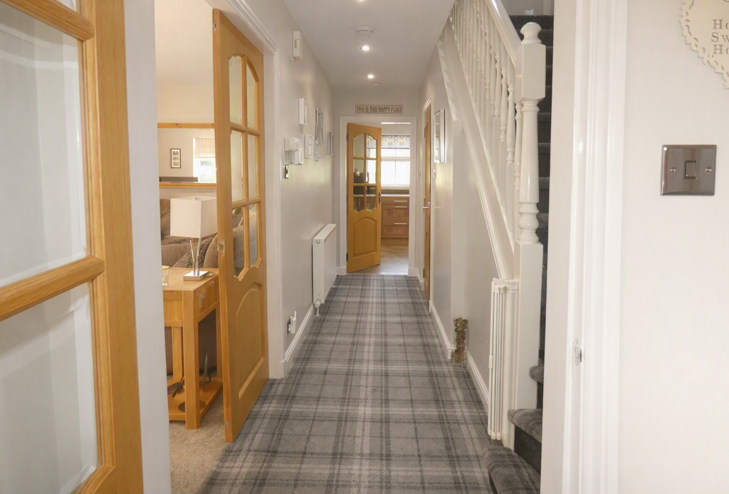Property photo 3 of 34 Hallway