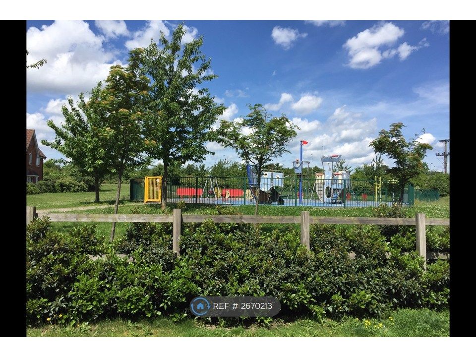 Property photo 2 of 13