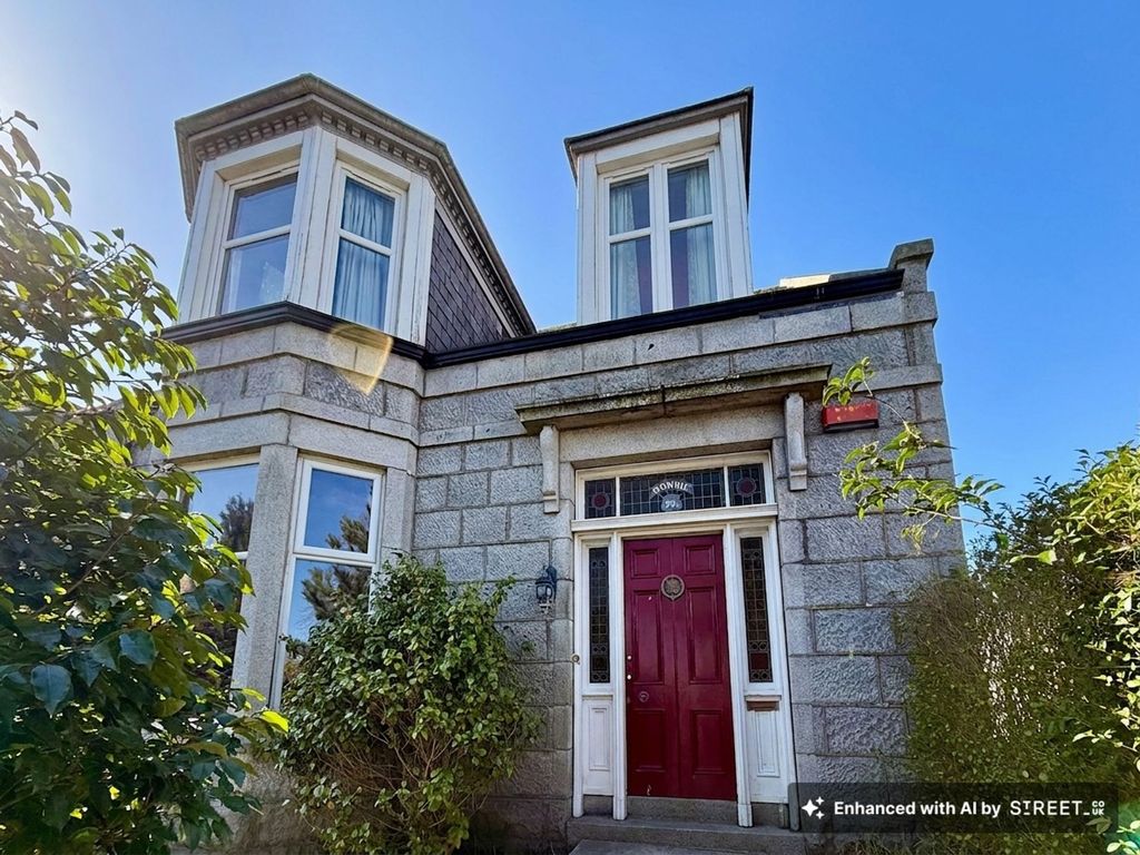 Property photo 1 of 30