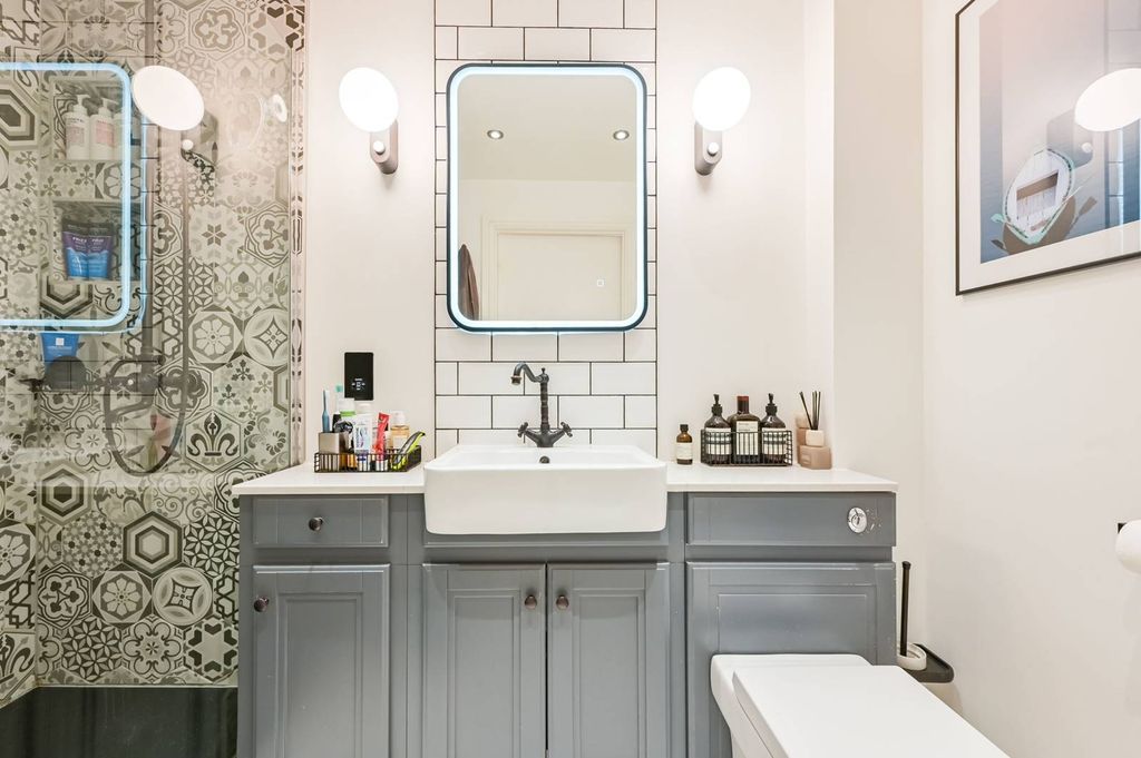 Property photo 3 of 7