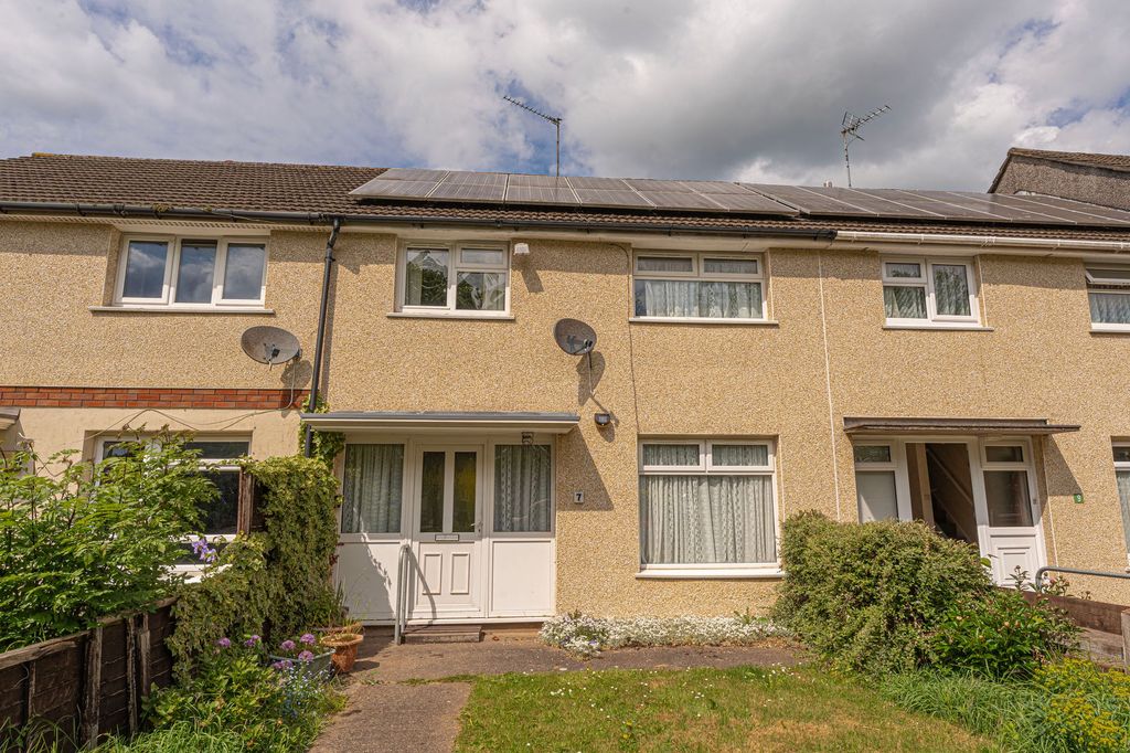 Property photo 1 of 33