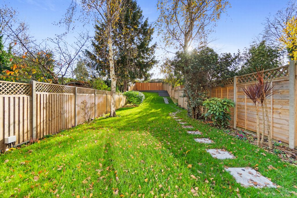 Property photo 2 of 17 Photo 15