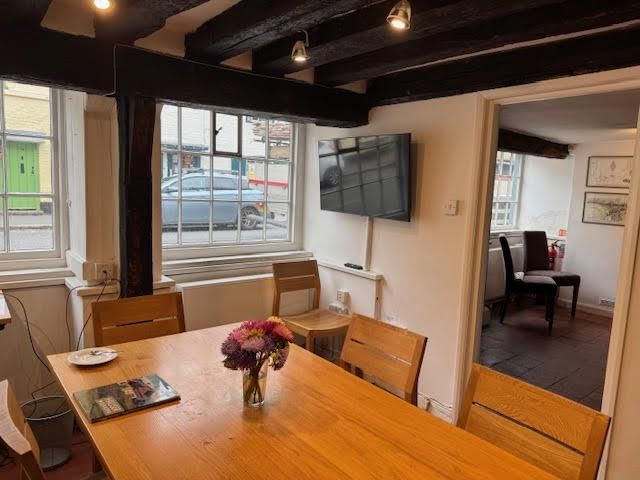 Property photo 3 of 6 Photo