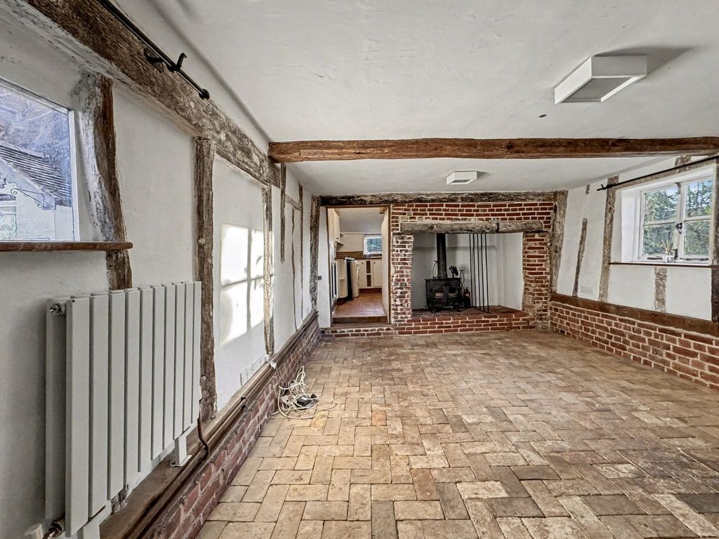 Property photo 3 of 20