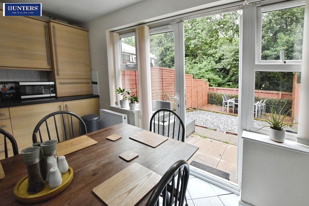 Property photo 1 of 23 Kitchen Diner