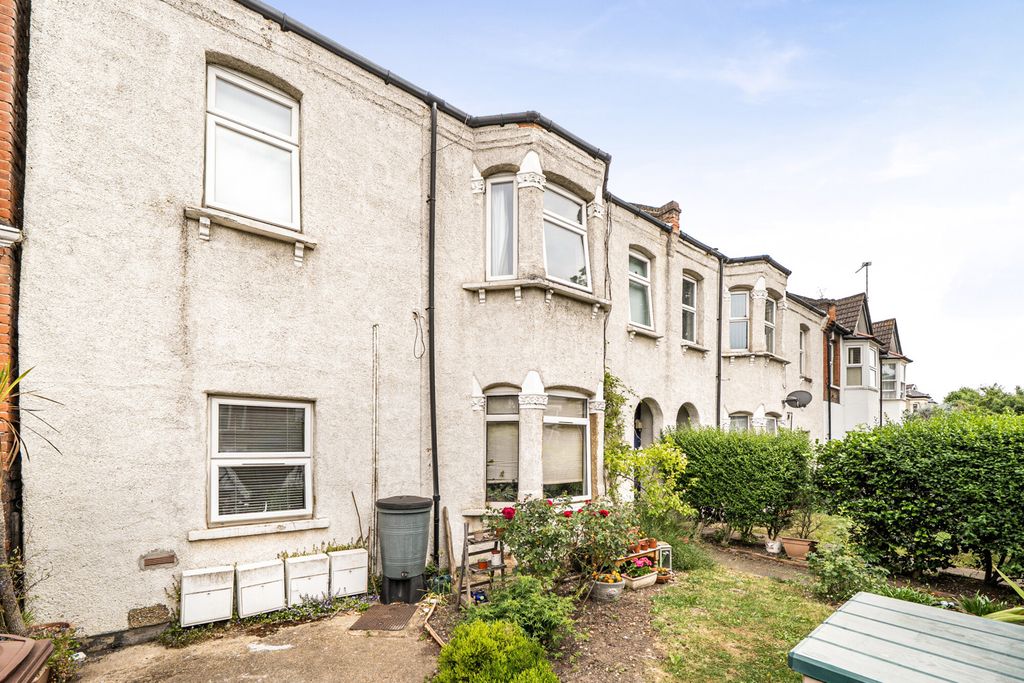 Property photo 1 of 9 1-6A1A3d2E72985-1...