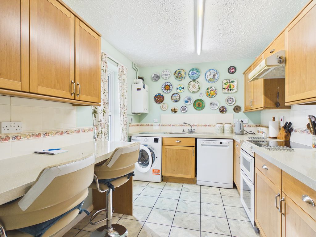 Property photo 3 of 16