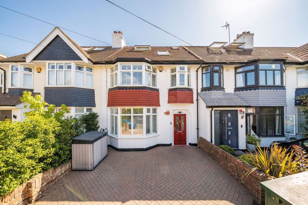 Property photo 1 of 7