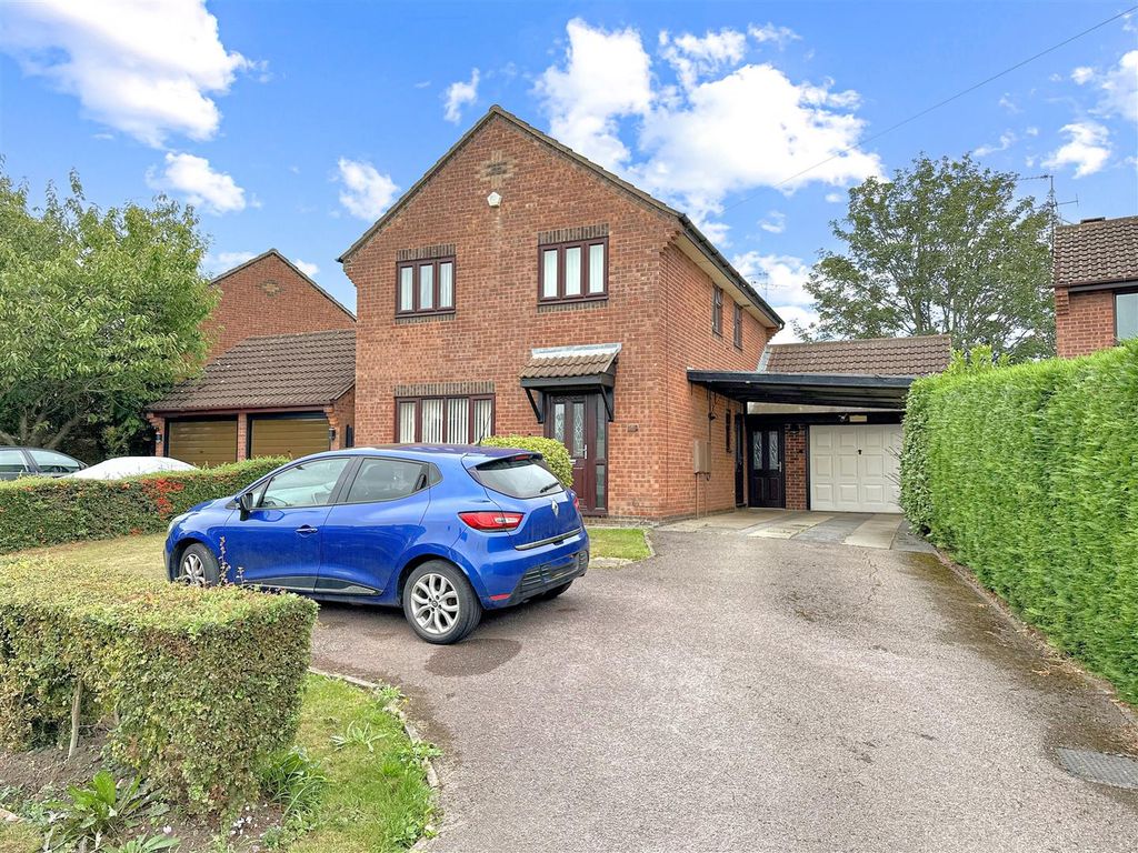 Property photo 1 of 20 Front Aspect With Generous Driveway 648