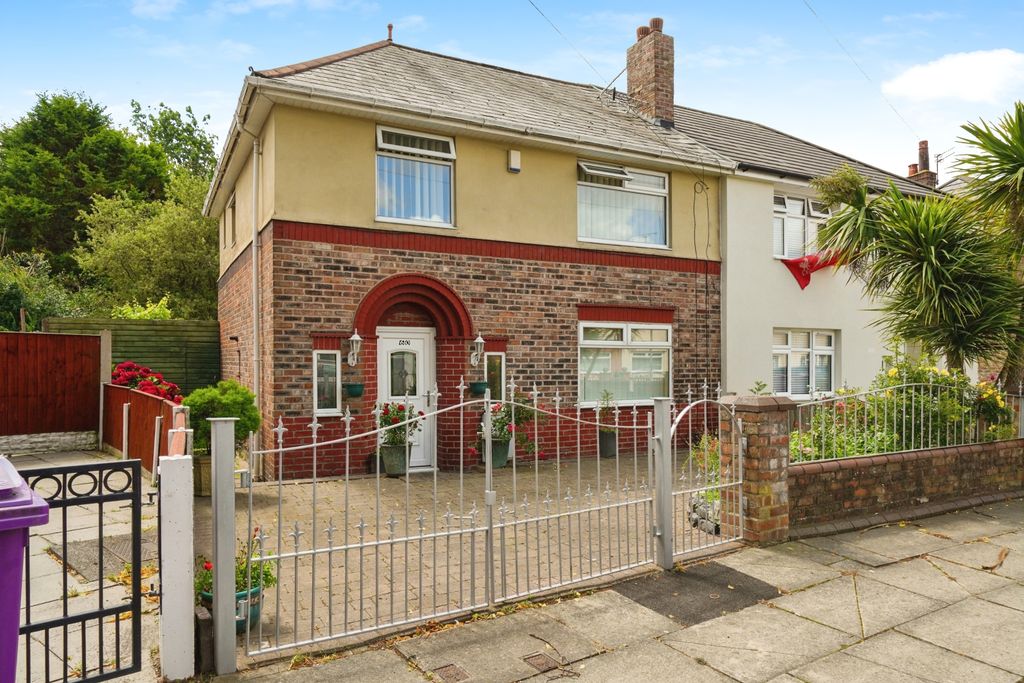 Property photo 1 of 15