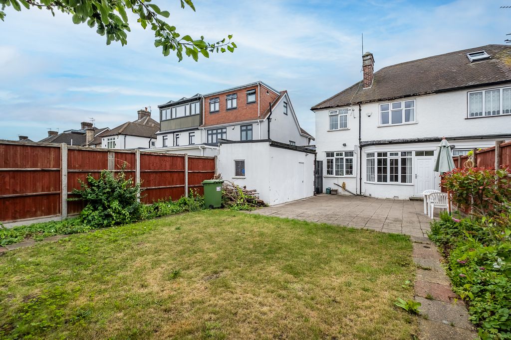 Property photo 1 of 21